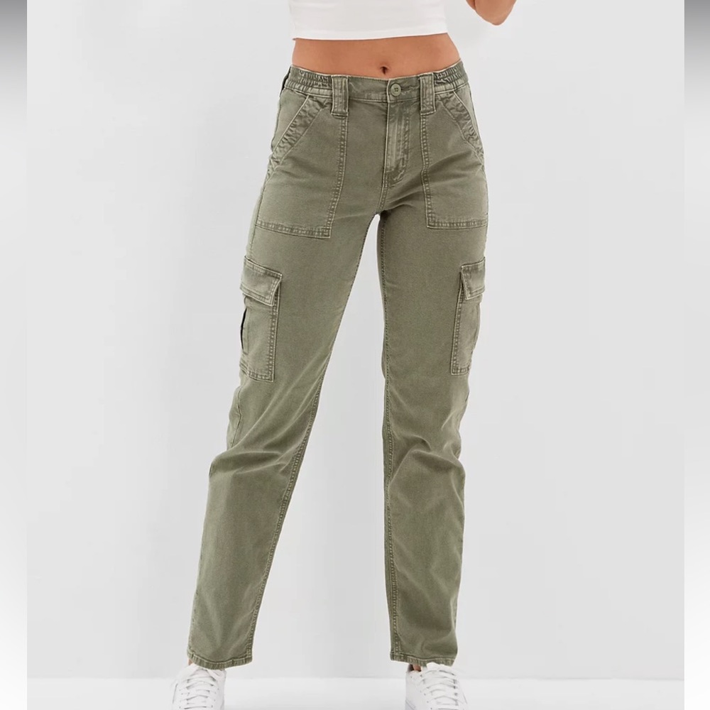 American Eagle Stretch Cargo Straight Pant, Size 10 Short, Color Olive